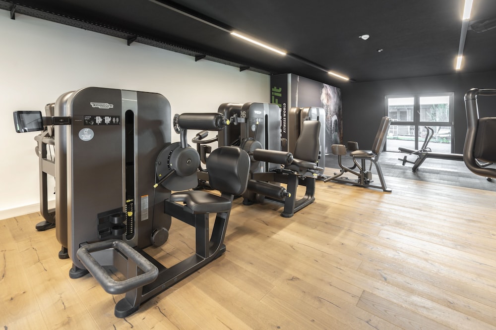 village by maier kontaktloser check in