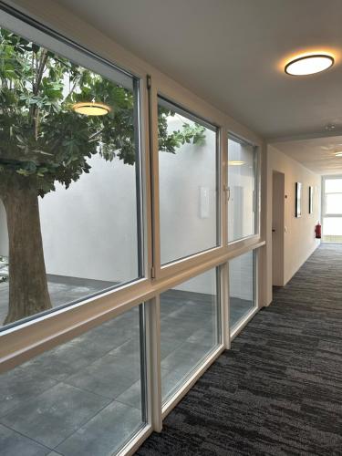 village by maier kontaktloser check in