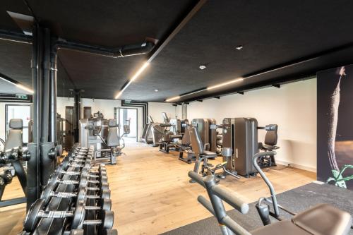 village by maier kontaktloser check in