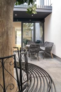 village by maier kontaktloser check in