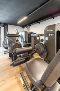 village by maier kontaktloser check in