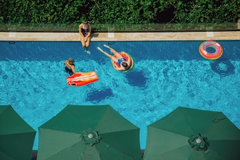 capo verde hotel batumi