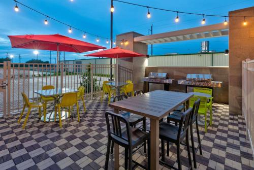 home2 suites by hilton el campo