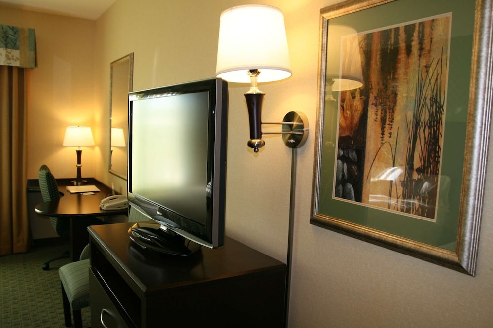 hampton inn brentwood
