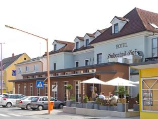 motel zeltweg self check in