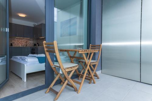 waterfront city apartments by urbanrent