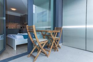 waterfront city apartments by urbanrent