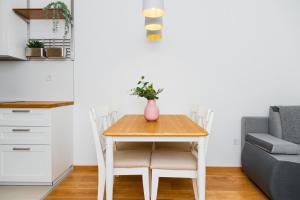 waterfront city apartments by urbanrent