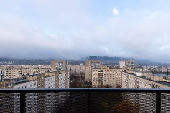 waterfront city apartments by urbanrent