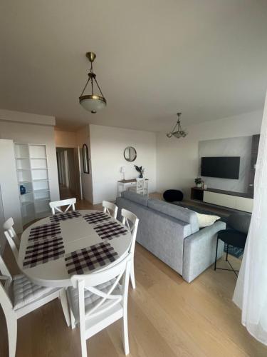 waterfront city apartments by urbanrent