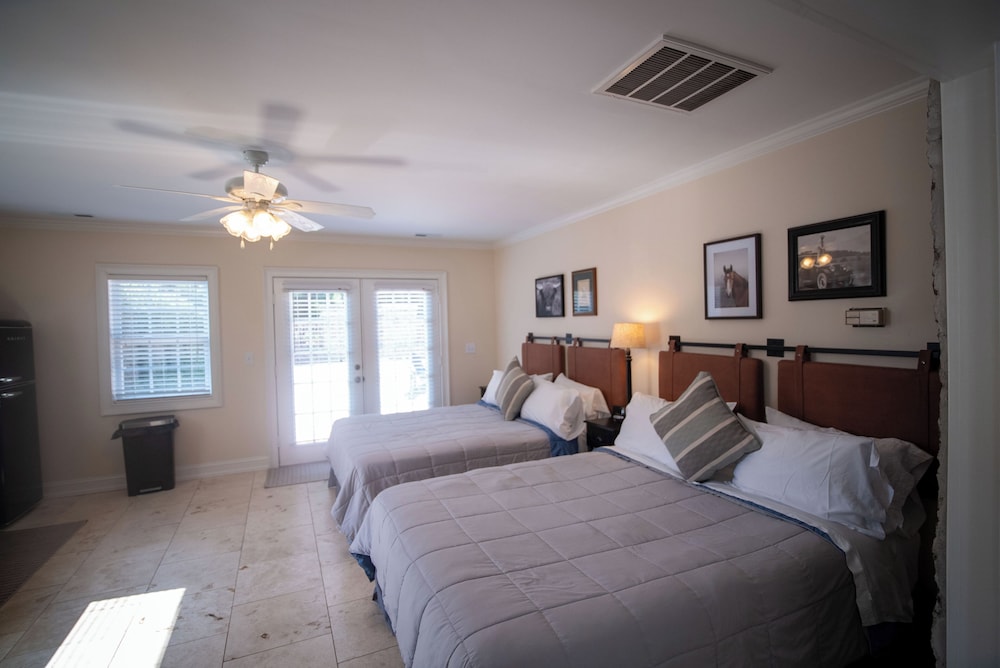 wedgefield country club