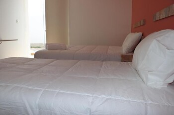 hotel la estancia ica