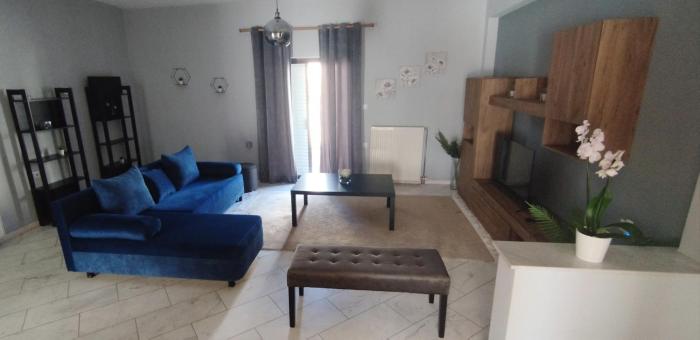 meteora house with a view