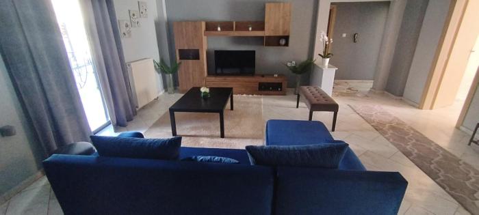 meteora house with a view