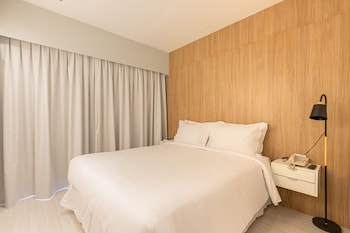 sol flats av cauaxi by anora spaces