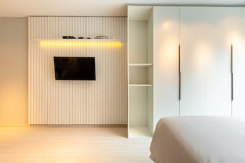 sol flats av cauaxi by anora spaces
