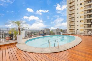 sol flats av cauaxi by anora spaces