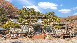 gapyeong dolgungpensyeonandkaempingjang