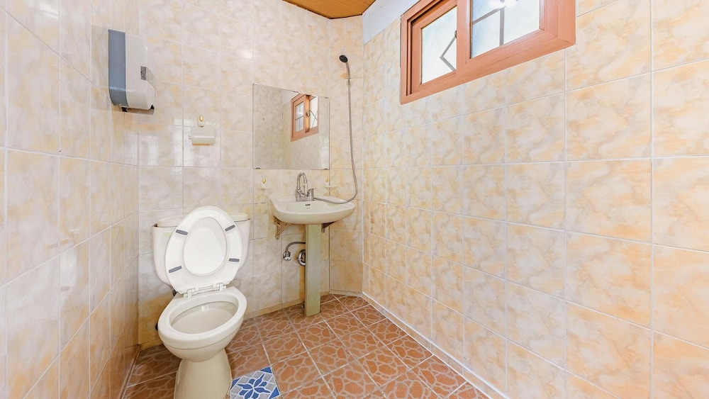 gapyeong dolgungpensyeonandkaempingjang