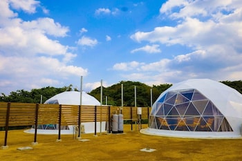 eight point resort okinawa glamping