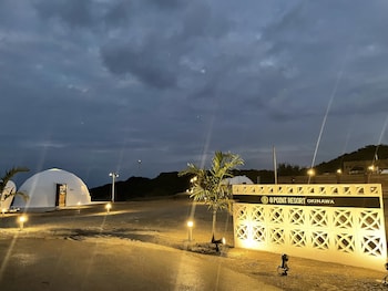 eight point resort okinawa glamping