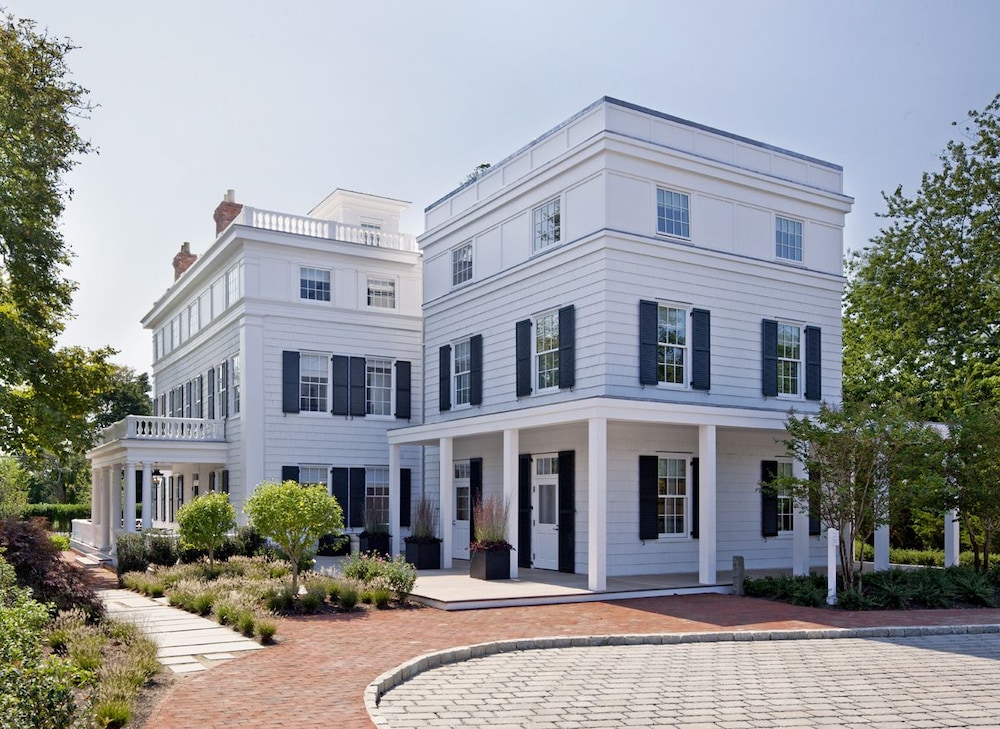 topping rose house