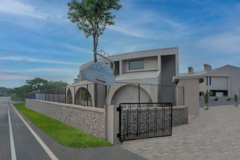 sarovar portico srinagar