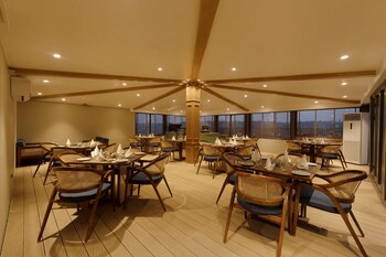 sarovar portico srinagar