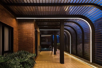 allura azana resort tawangmangu