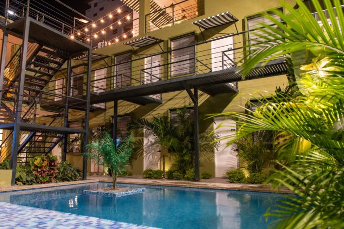 hotel oasis tropical