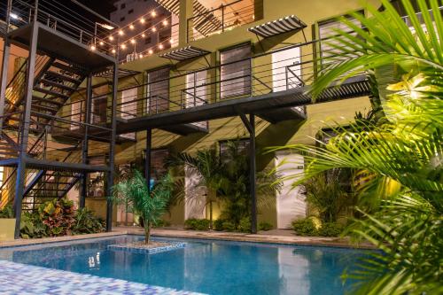 hotel oasis tropical