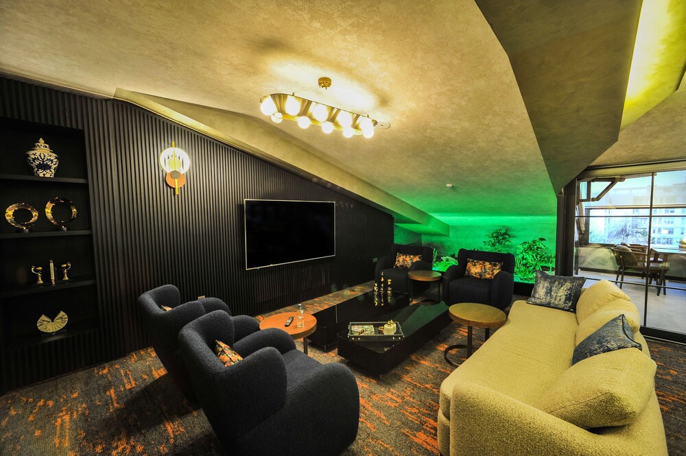the alpfine hotel