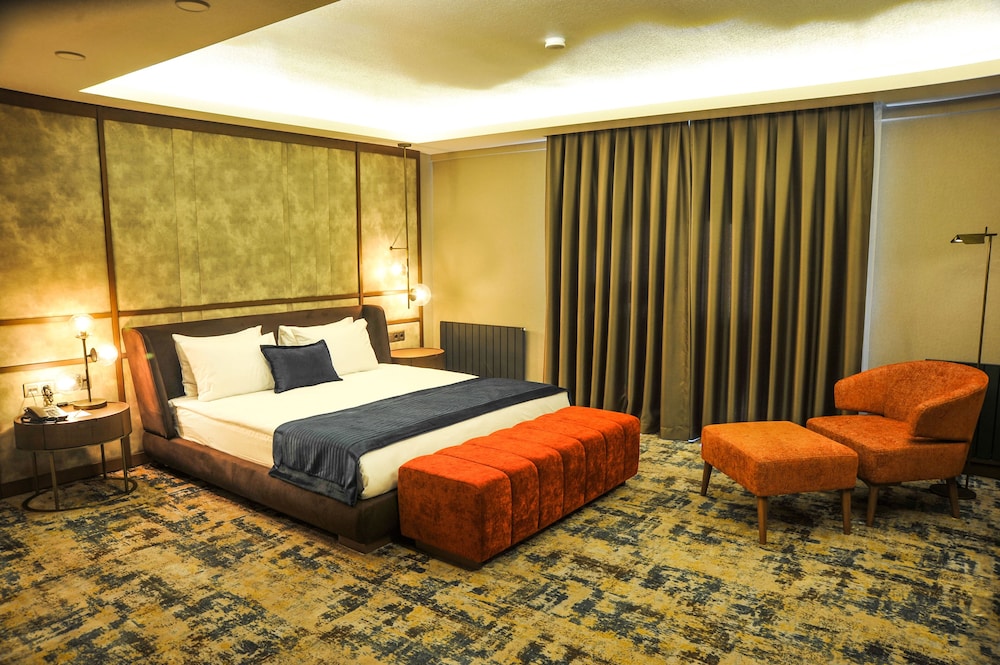 the alpfine hotel