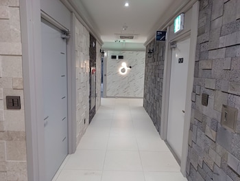 hiandhotel