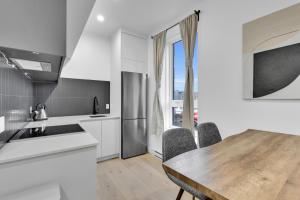 deluxe suites downtown montreal