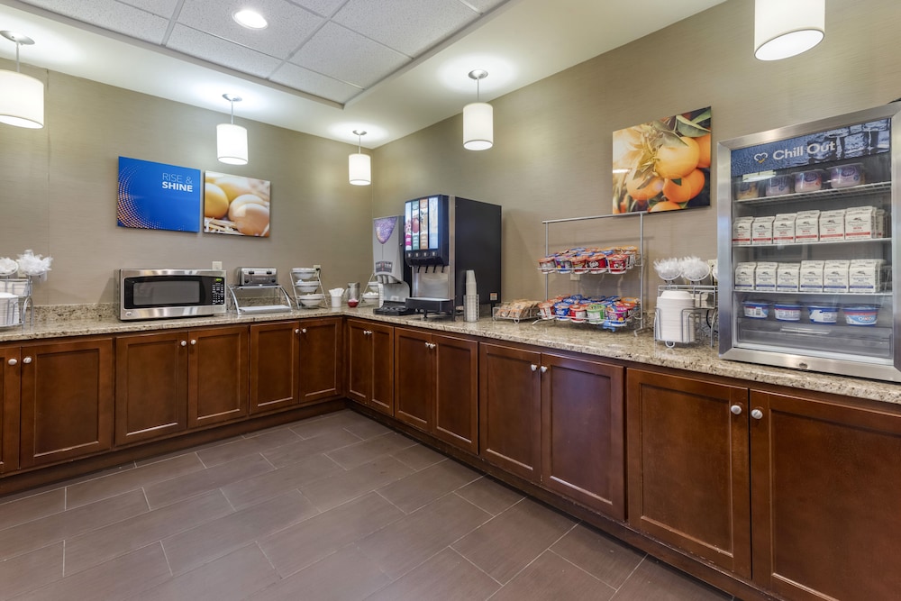 comfort suites bridgeport clarksburg