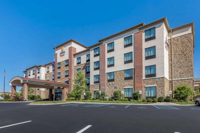 comfort suites bridgeport clarksburg