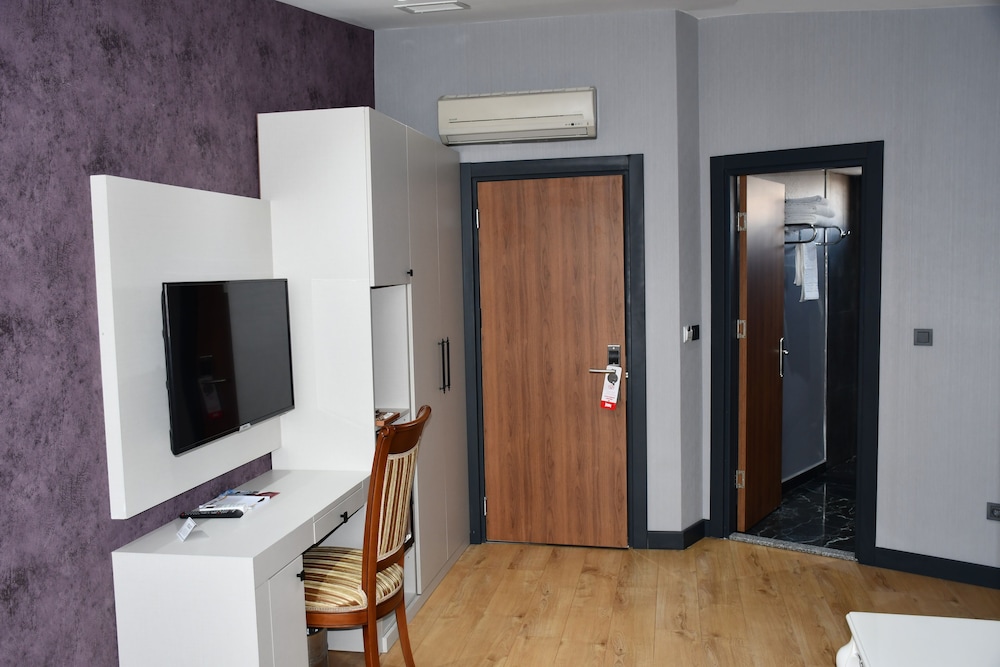 hmz luxury hotel