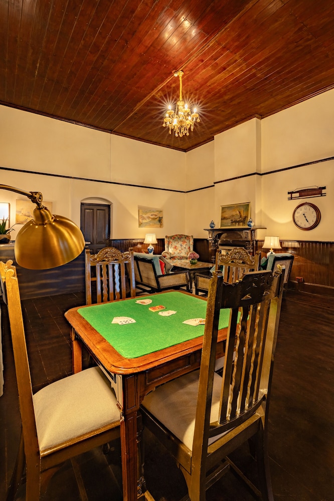 ama stays and trails wayside kurseong