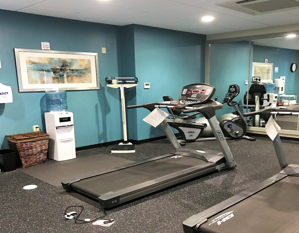 holiday inn express hotel and suites brookhaven by ihg