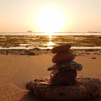 Coraline Coast Beach Resort & Resto-Bar,Palawan>>El Nido,2 star