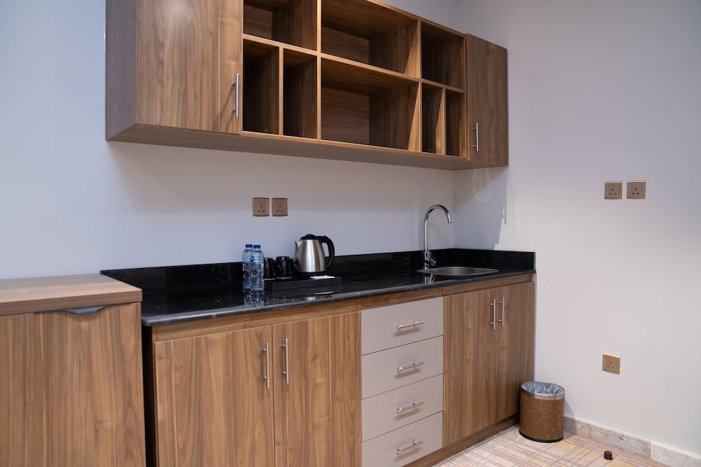 sarwat park hotel jeddah