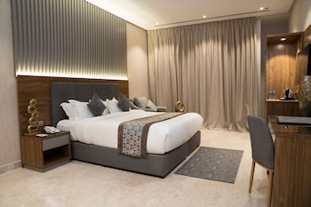 sarwat park hotel jeddah