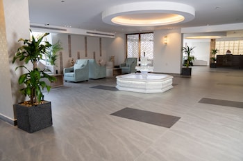 sarwat park hotel jeddah