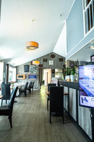 logis hotel le relais du parisis