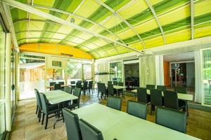 logis hotel le relais du parisis