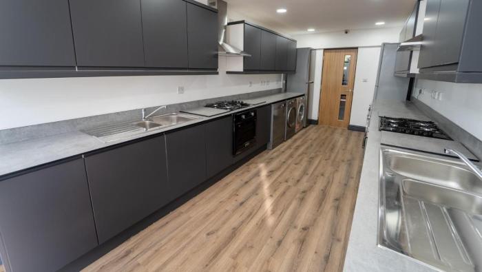 lovely homely studio available