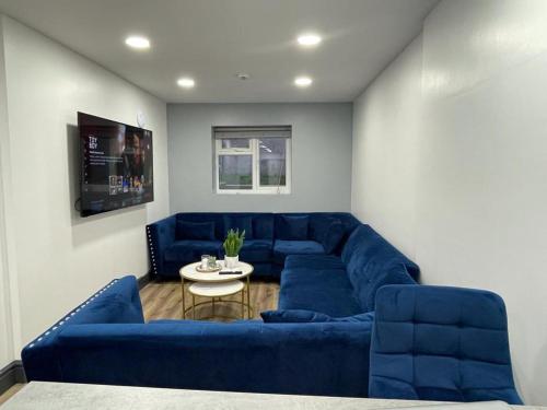 lovely homely studio available