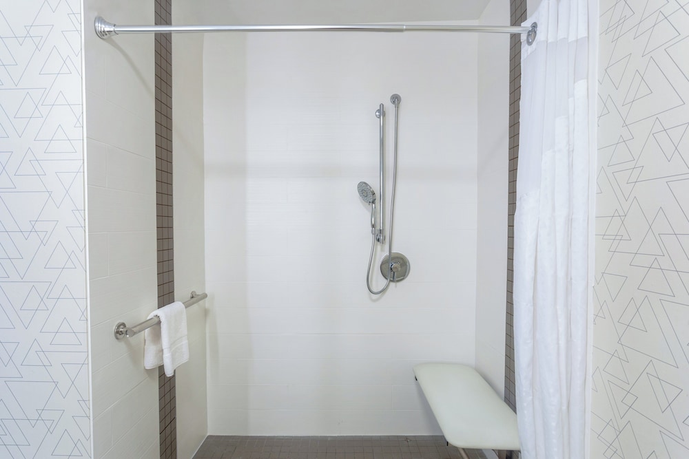 holiday inn express starke an ihg hotel
