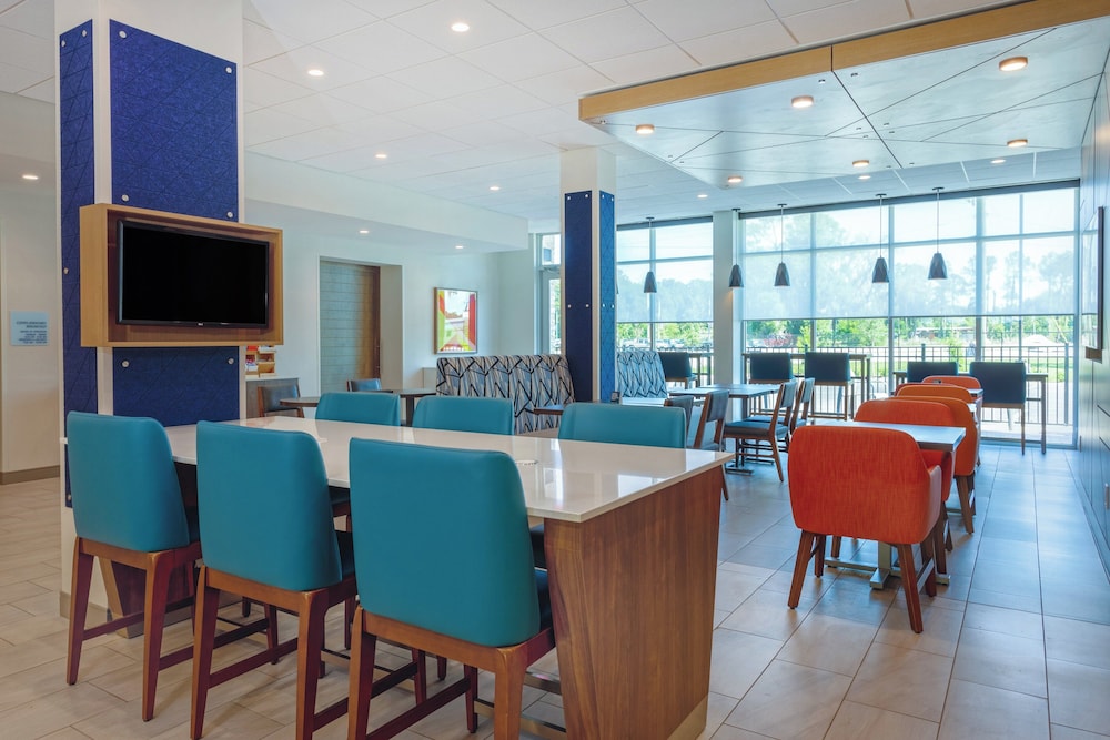 holiday inn express starke an ihg hotel